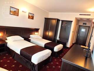 Отель SPA Hotel Dragalevtsi София Стандартный двухместный номер с 2 отдельными кроватями-3